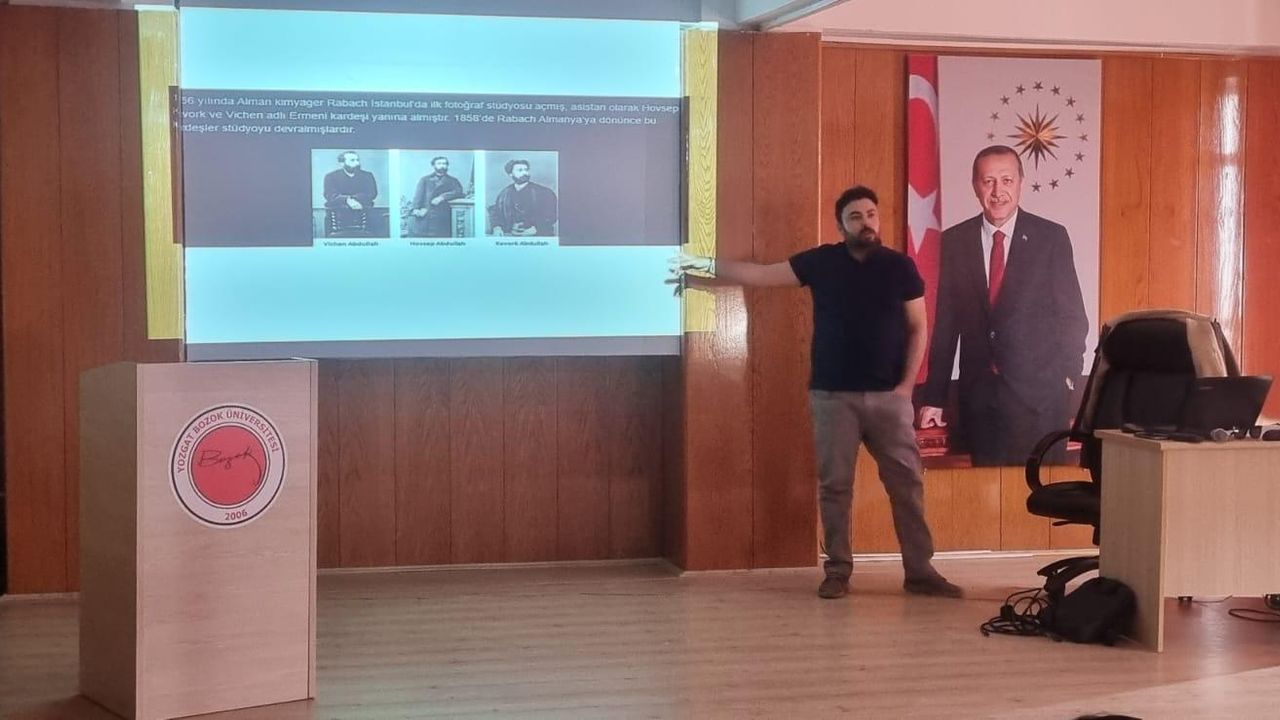 Bozok Üniversitesi’nde Osmanlı’da fotoğrafın gelişimi konuşuldu