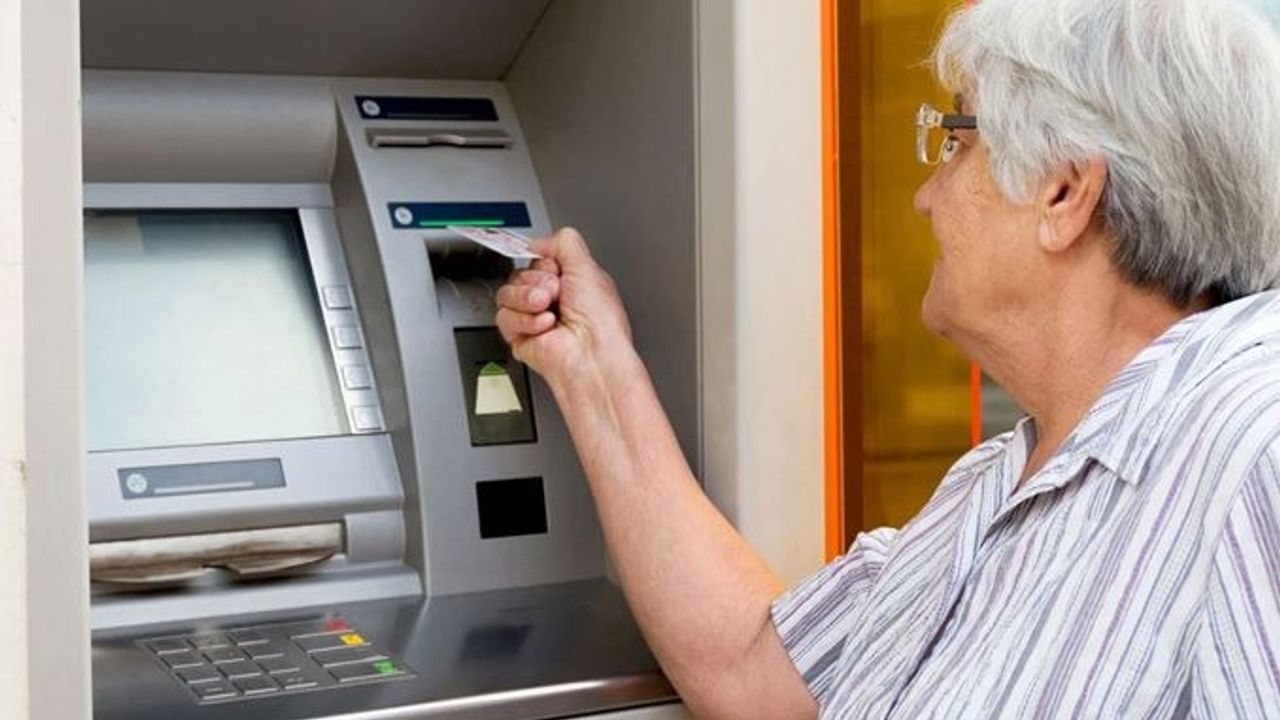 Nisan ayı emekli promosyonları açıklandı