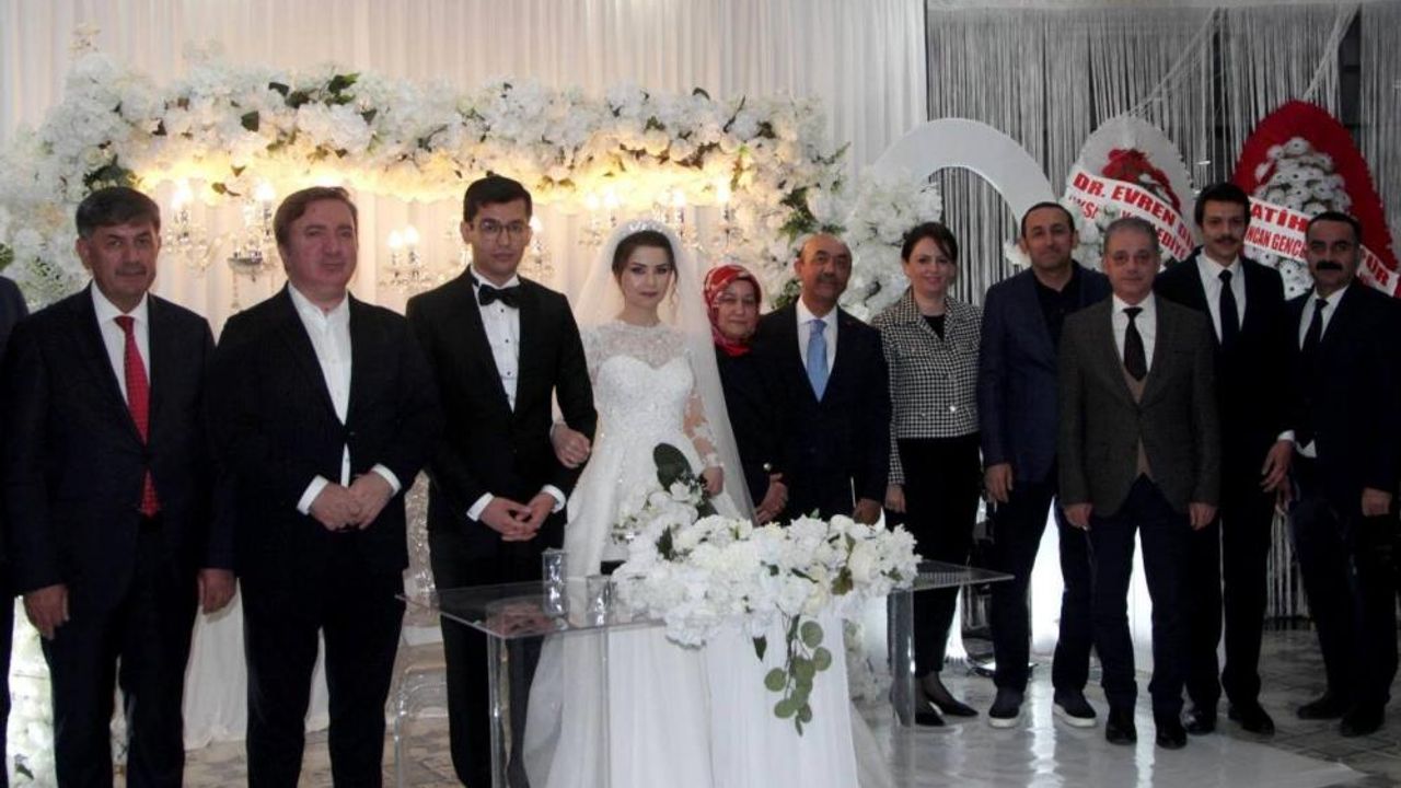 Yozgatlı Erzincan Milli Eğitim Müdürünün mutlu günü