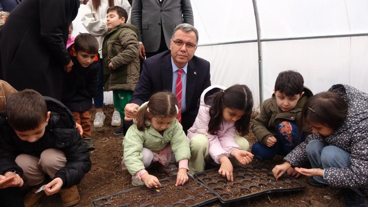 Yozgat'ta ata tohumları toprakla buluştu