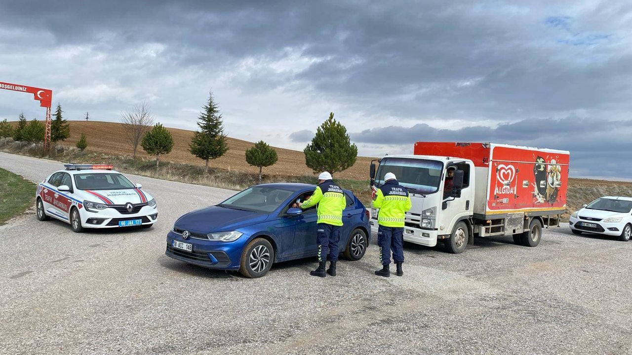 Yozgat-Boğazlıyan yolunda emniyet kemeri denetimi