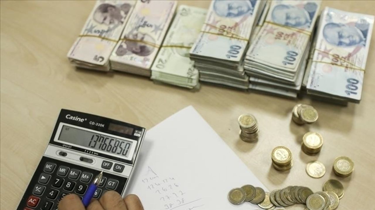 Asgari ücrete ara zam mı geliyor? Gözler Mehmet Şimşek'te!