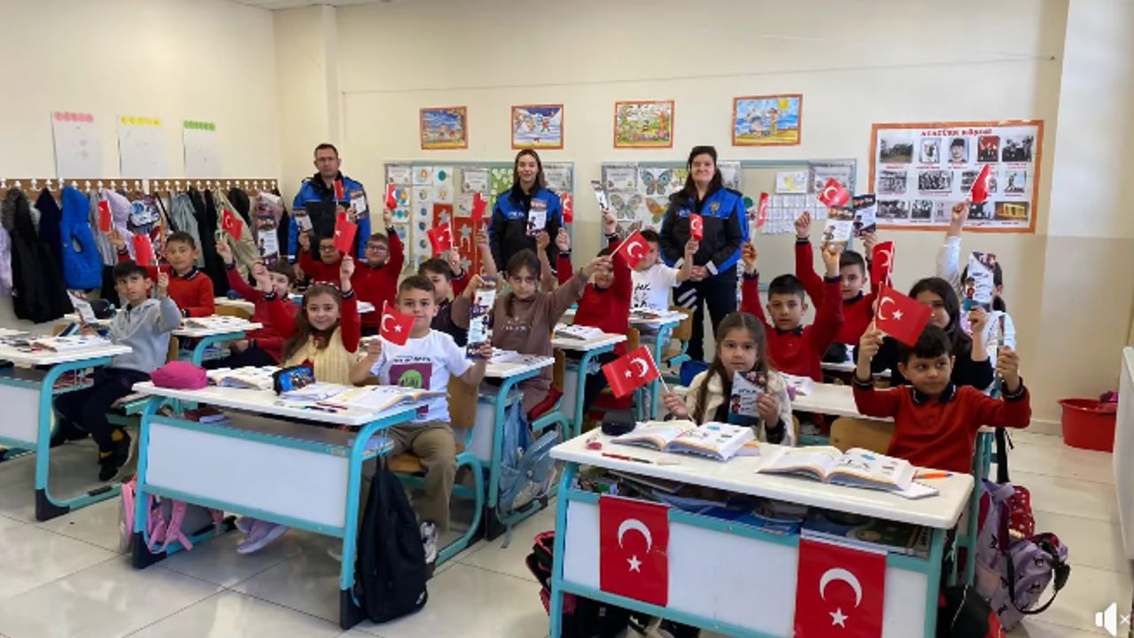 Yozgat'ta altı okulda öğrencilere trafik eğitimi verildi