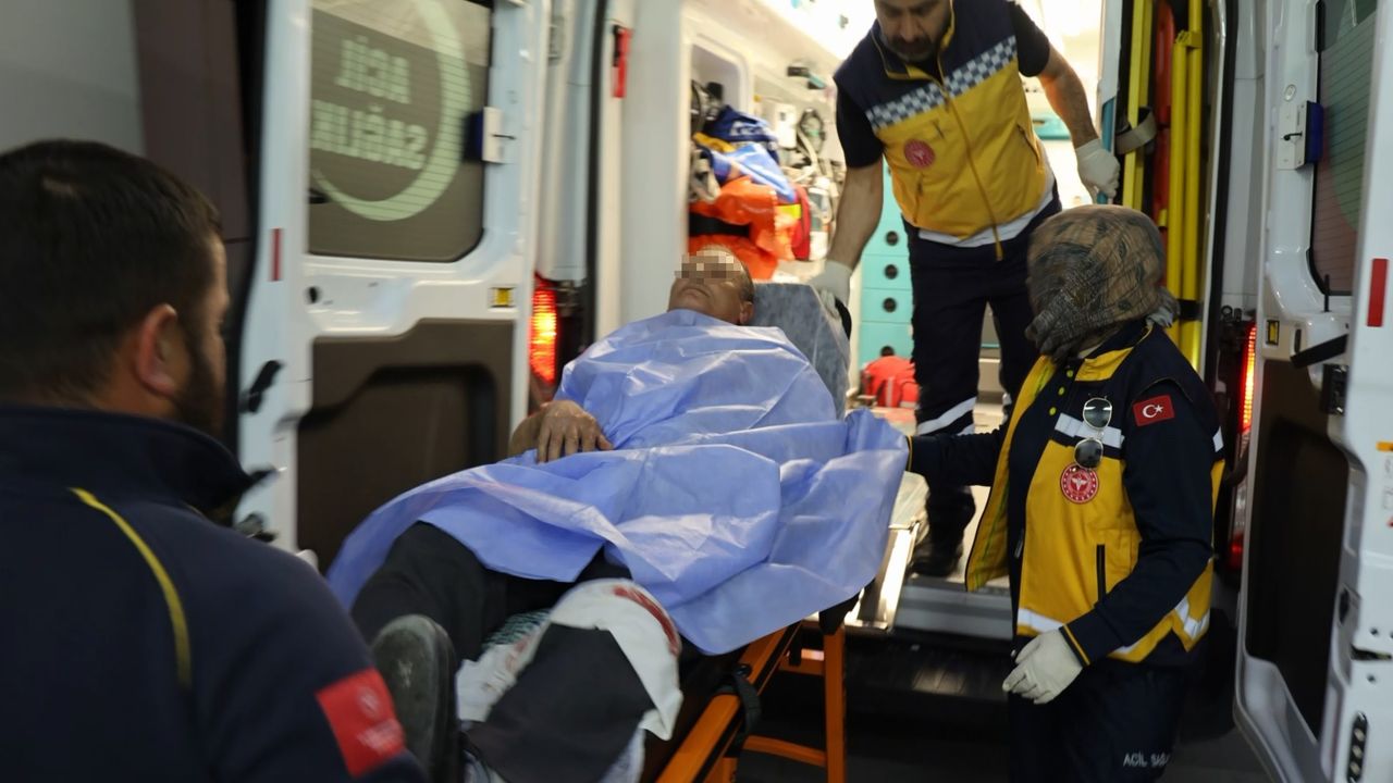 Park yüzünden kavga ettiği komşusunu bıçakladı