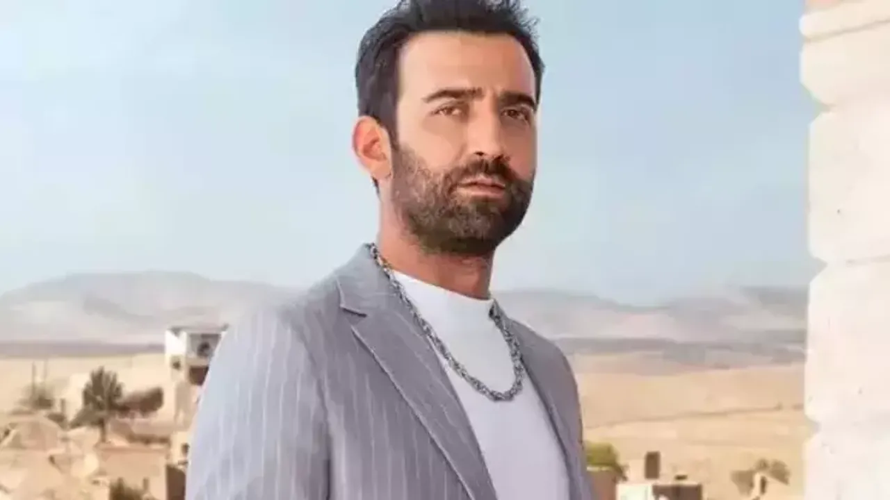 Uzak Şehir Demir Baybars kimdir?