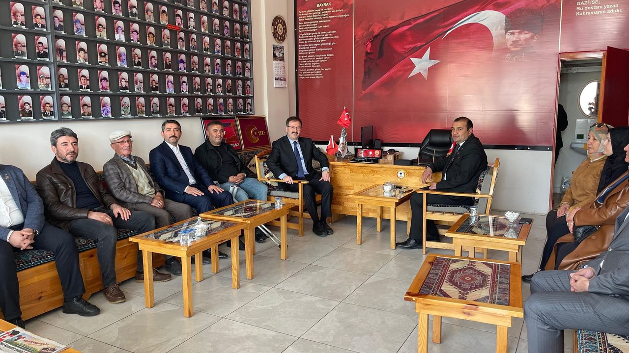 Hasan Kandemir’den Yozgat Şehit Aileleri ve Gaziler Derneği’ne ziyaret