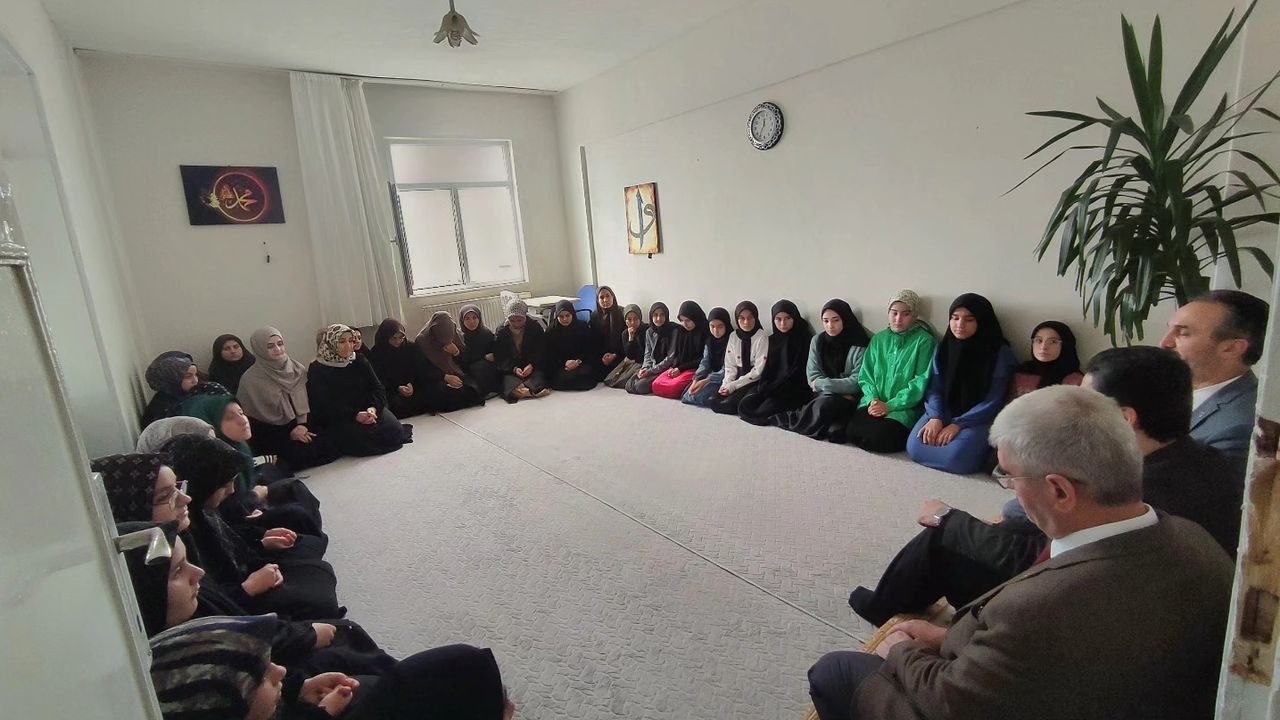 Yozgat İl Müftülüğü'nden hacı adaylarına seminer