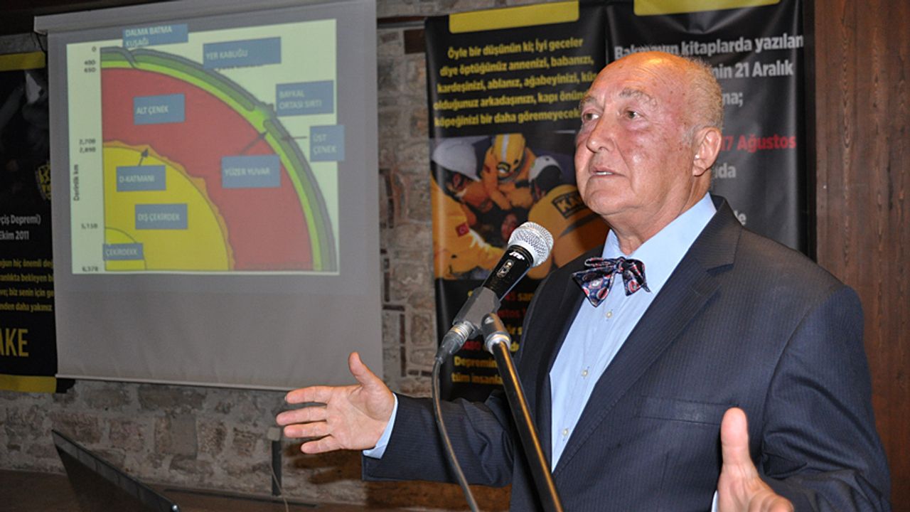 Prof. Dr. Övgün Ahmet Ercan kimdir?