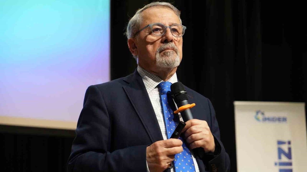 Naci Görür uyardı: Büyük deprem yaklaşıyor!
