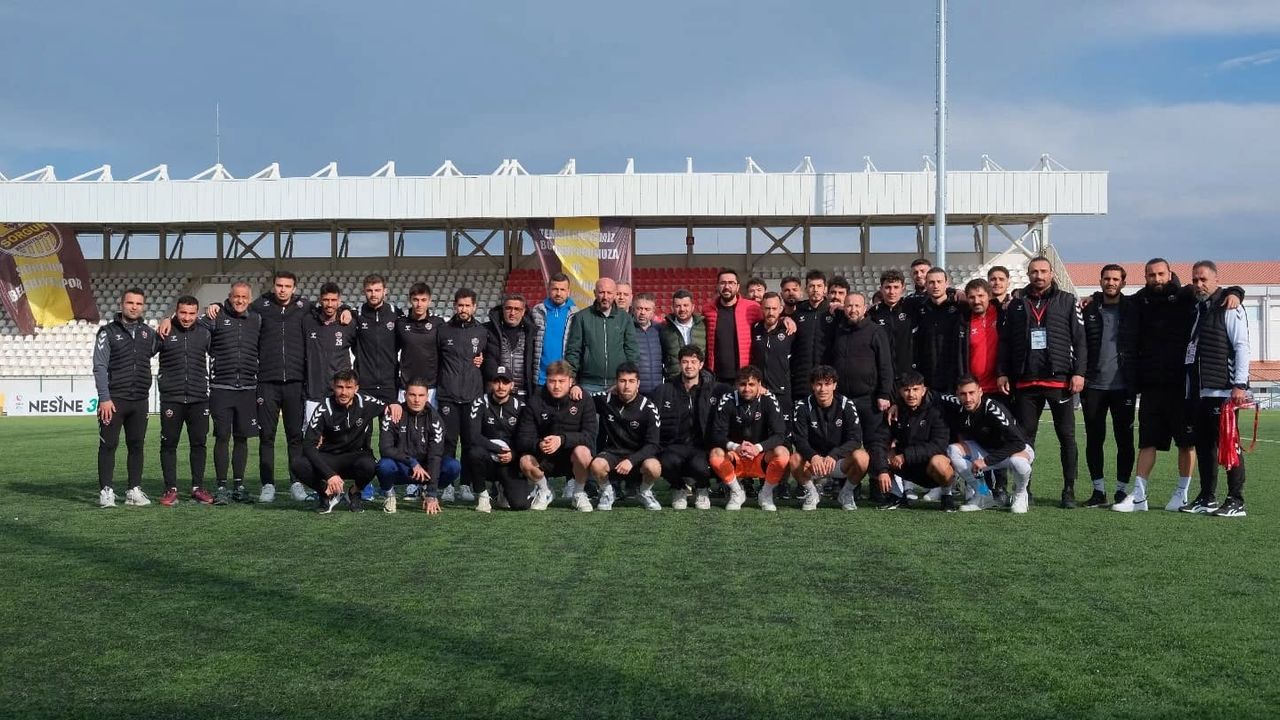 Yozgat Bozokspor’da vedalaşma