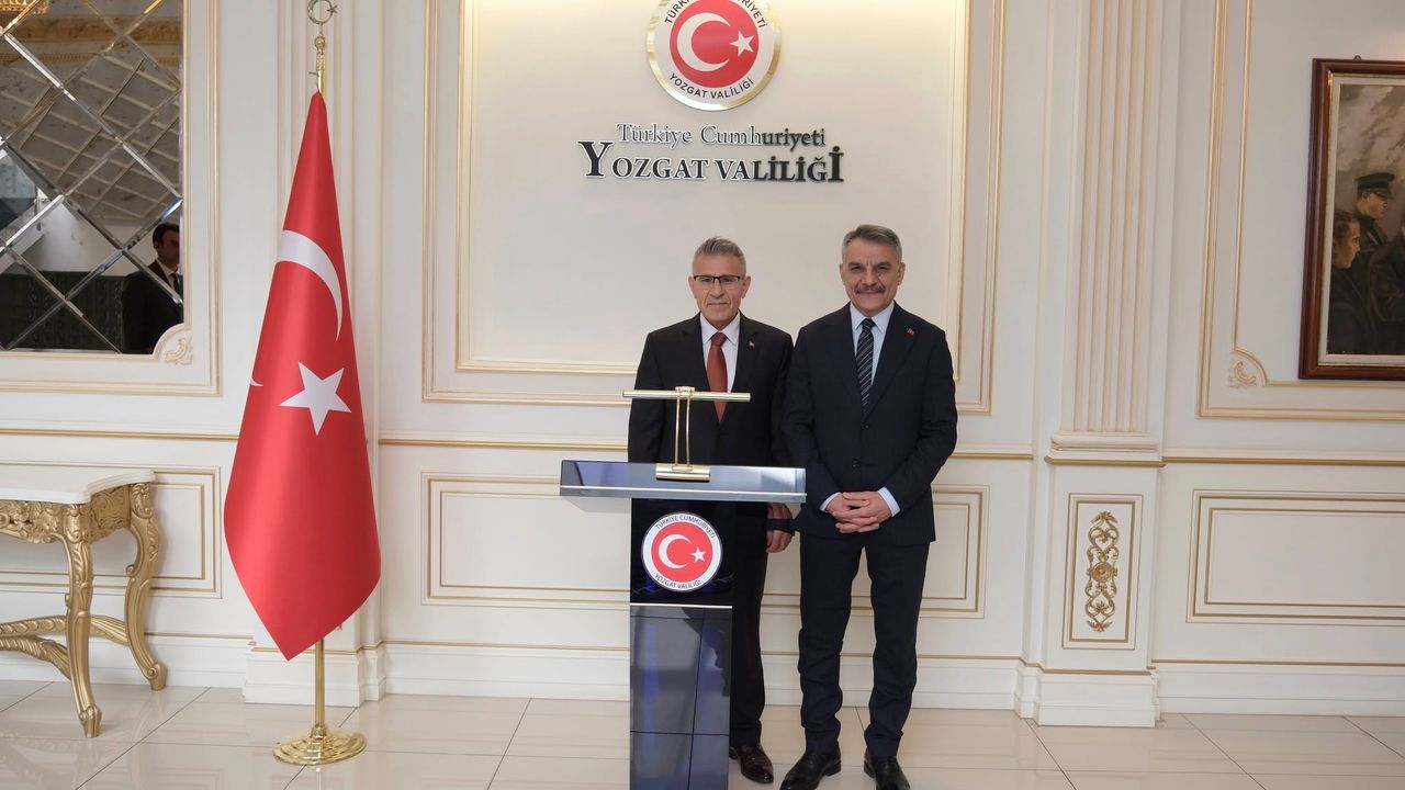 Yozgatlı YSK Başkanvekili Özübek’ten Vali çıkarması!
