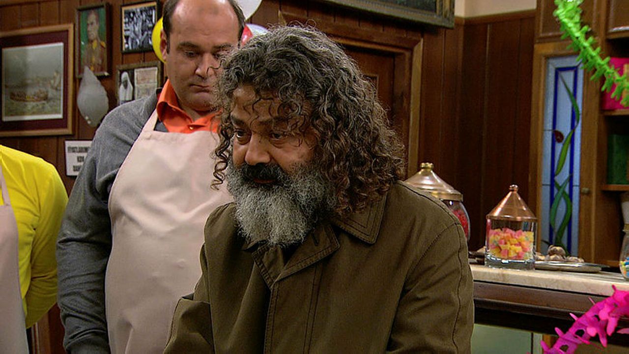 Seksenler’in Susmuş’u Aydın Sarman kimdir?
