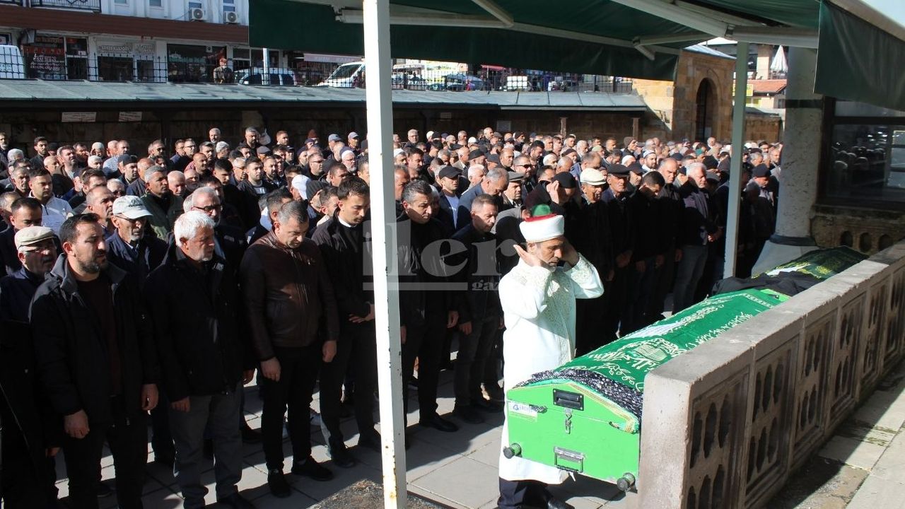 Yozgat’ta öldürülen kadının cenazesi toprağa verildi