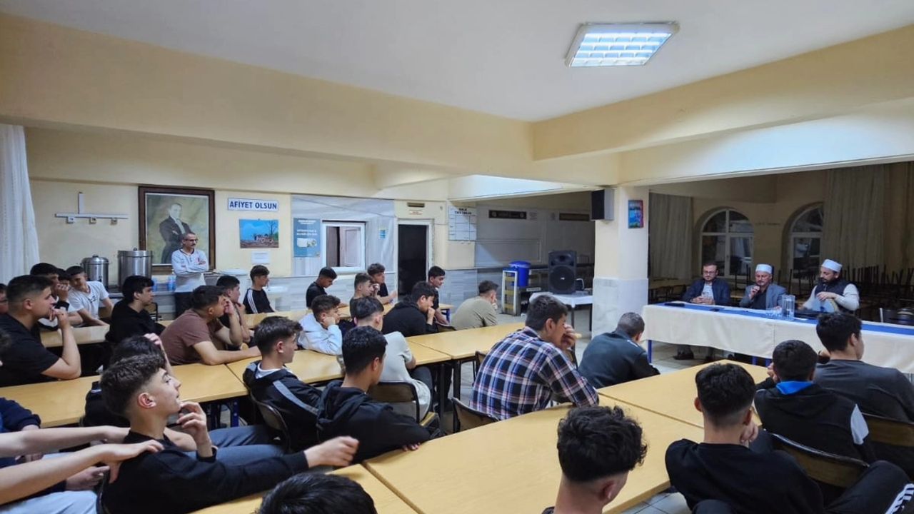 Yozgat Müftülüğünden gençlere destek
