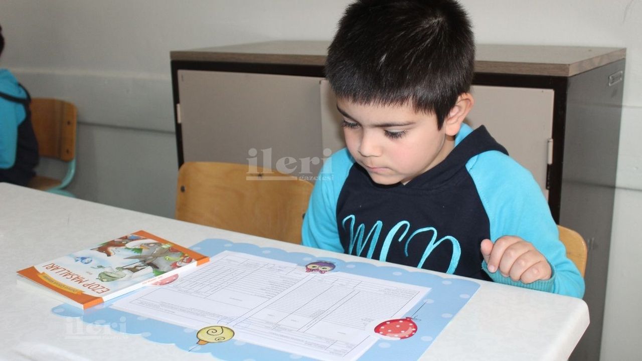 Tüm öğrencileri ilgilendiriyor… 12 gün tatilin tarihi belli oldu!