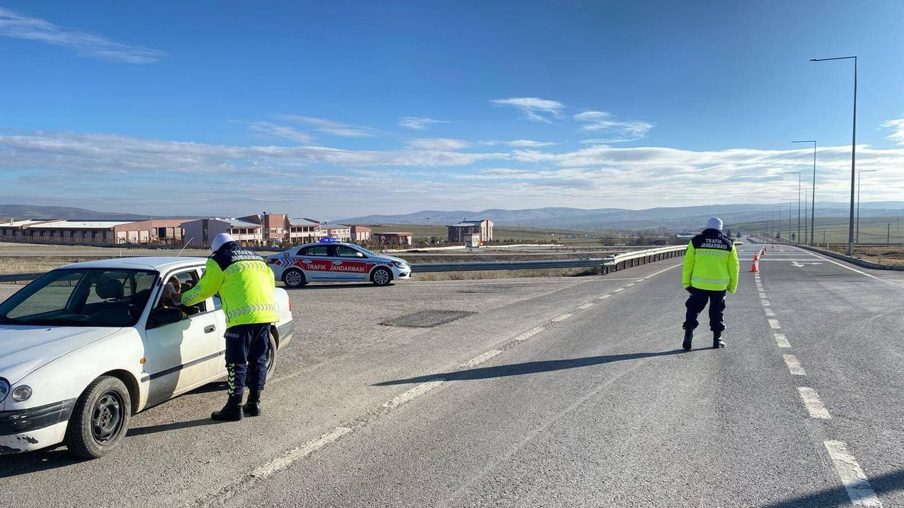 Yozgat'ta denetimlerde sürücülere ceza yağdı!