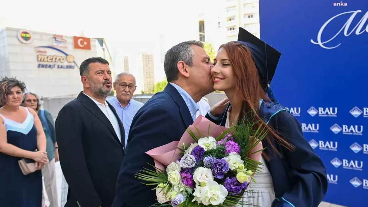 Özgür Özel'in kızı İpek Özel kimdir? Adresi paylaşıldı!