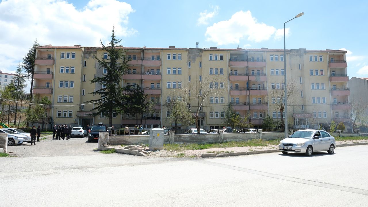 Özkan'dan polis lojmanlarına inceleme