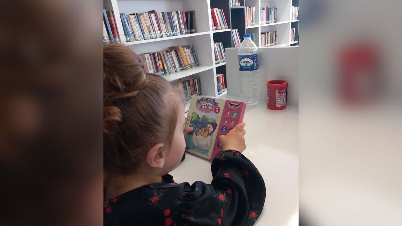 Saraykent'te minikler kütüphane heyecanı yaşadı