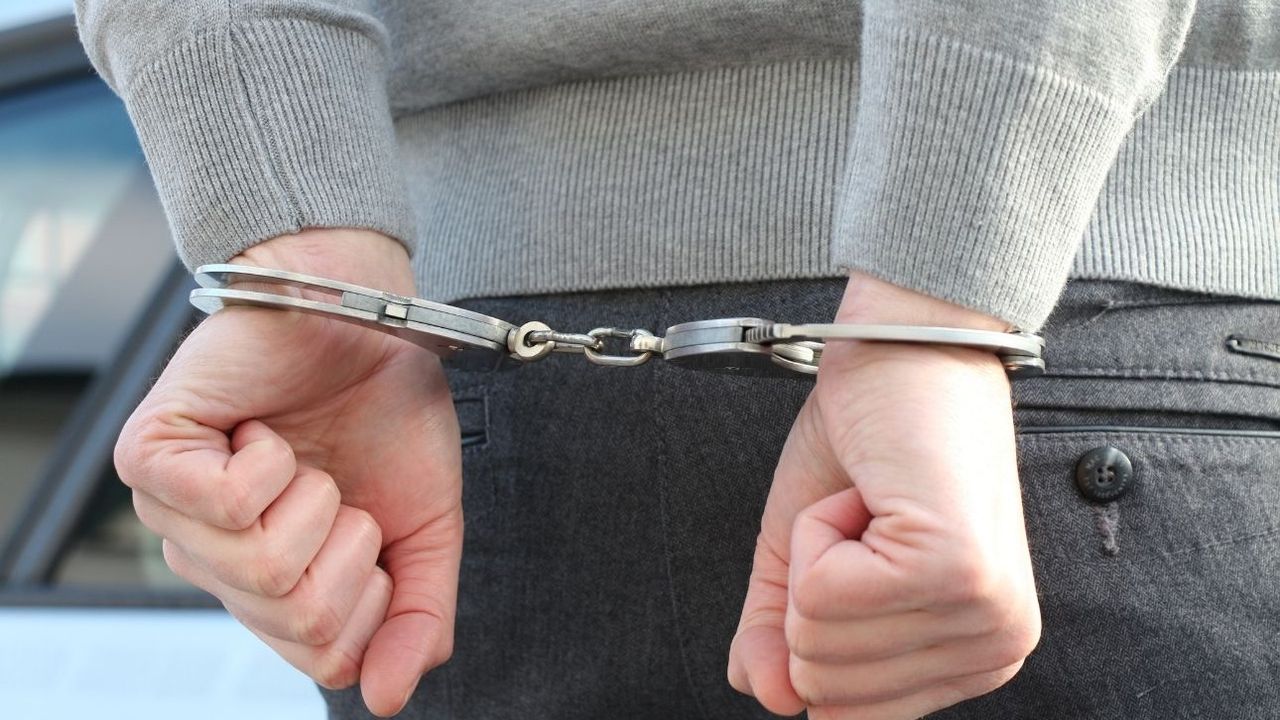 Tartıştığı babasını bıçakla öldüren şüpheli tutuklandı