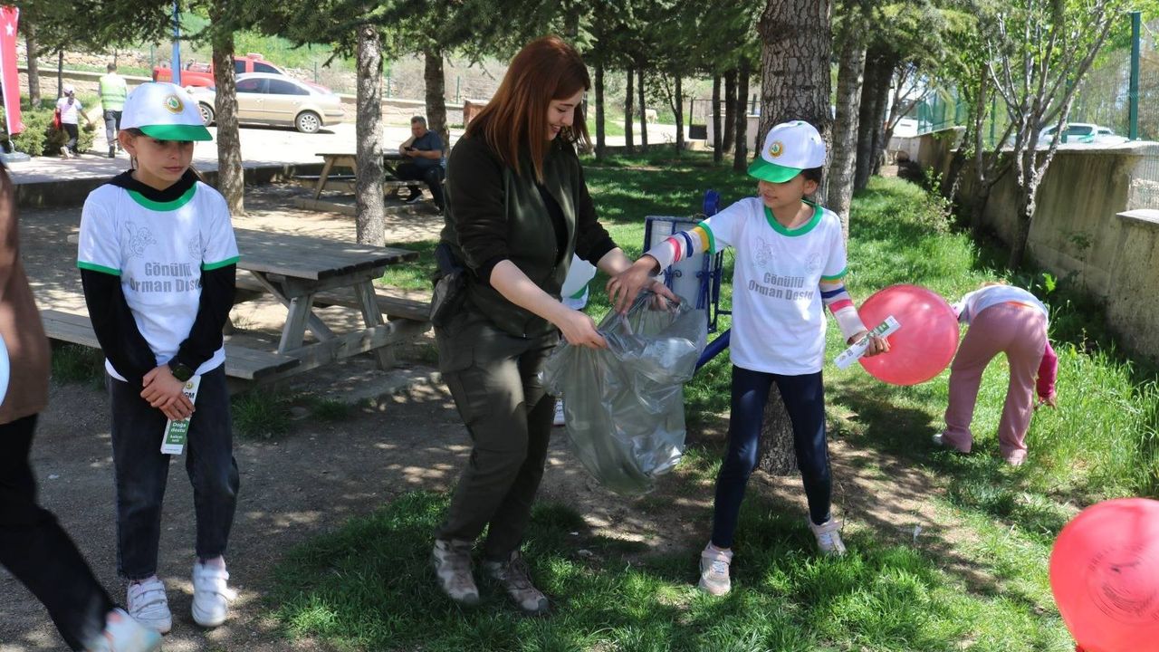 Yozgat'ta öğrencilerden anlamlı etkinlik