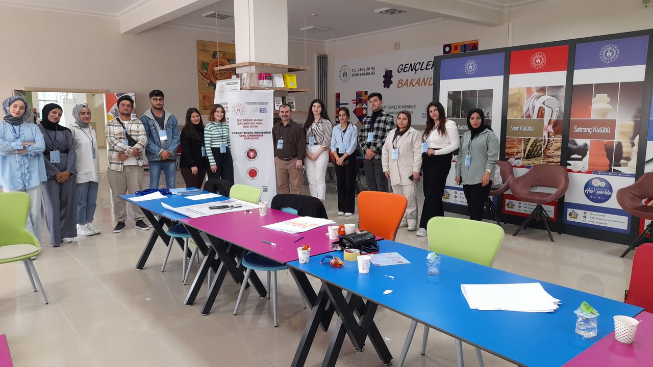 YOBÜ'de kümelenme modeli eğitimi