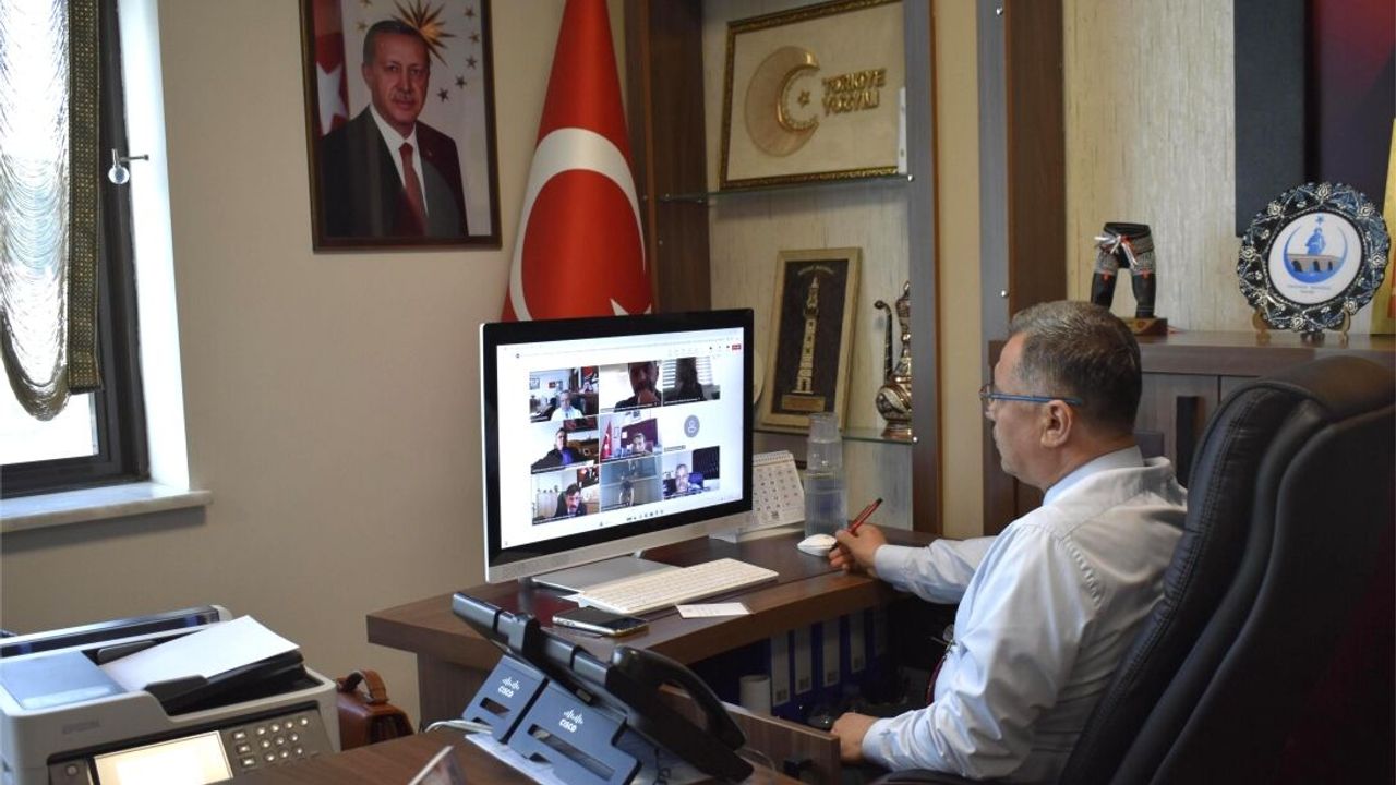 Yozgat'ta lise müdürleriyle toplantı yaptı