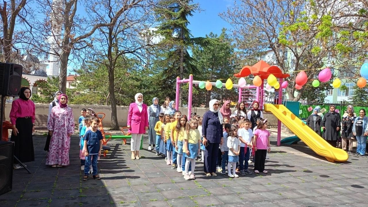 Kadışehri’nde Anneler Günü coşkusu