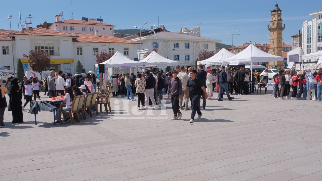 İngilizce şenliği Yozgat’ta renkli görüntülere sahne oldu