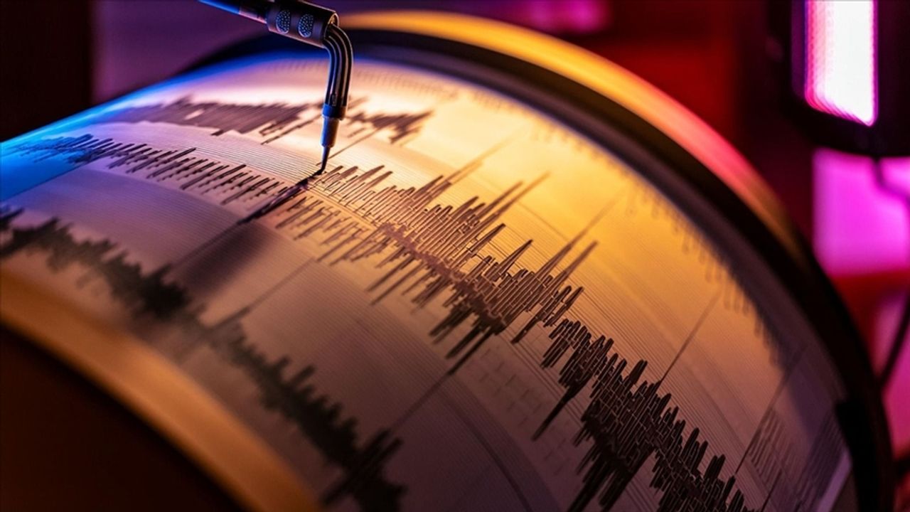6 büyüklüğünde deprem korkuttu: Türkiye’nin birçok ili hissetti!