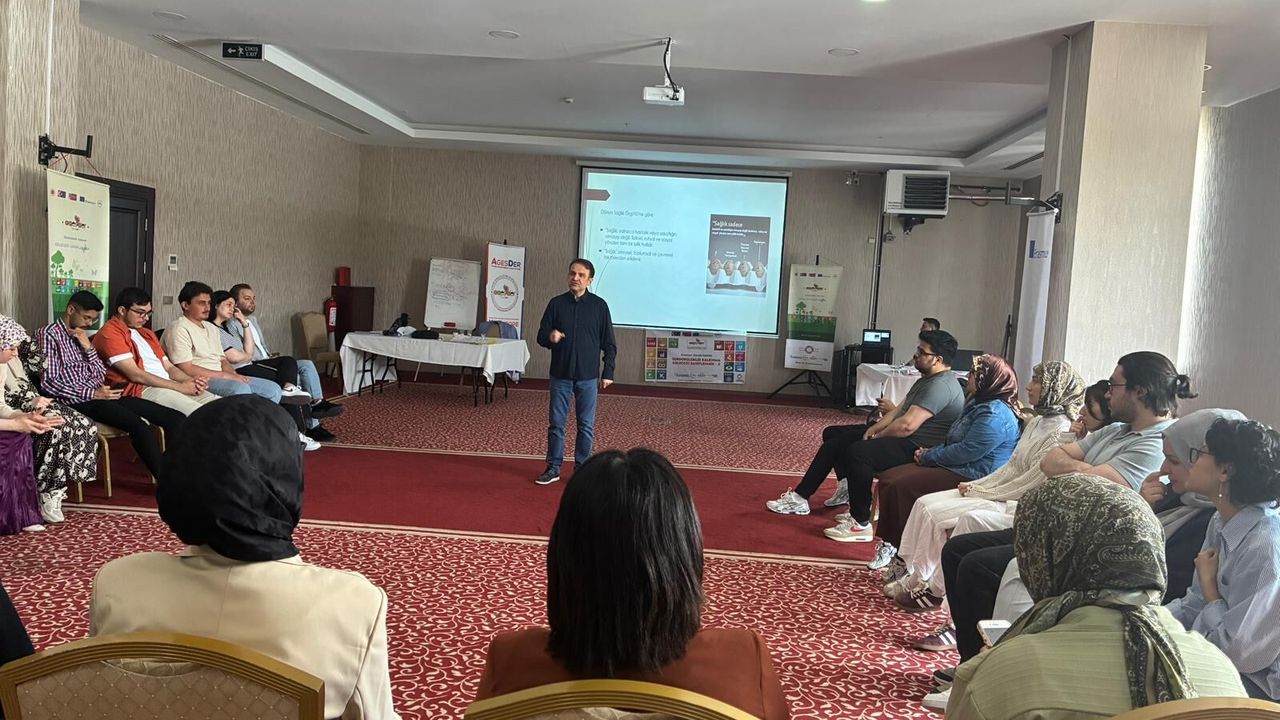 Yozgat'ta sağlıklı yaşam semineri düzenlendi