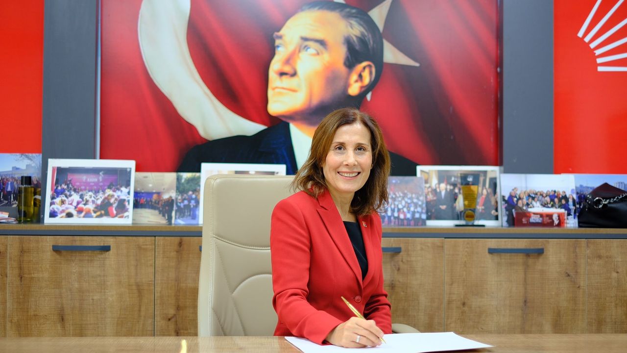 Belediye Başkanı Oya Tekin kimdir? Neden görevden uzaklaştırıldı?