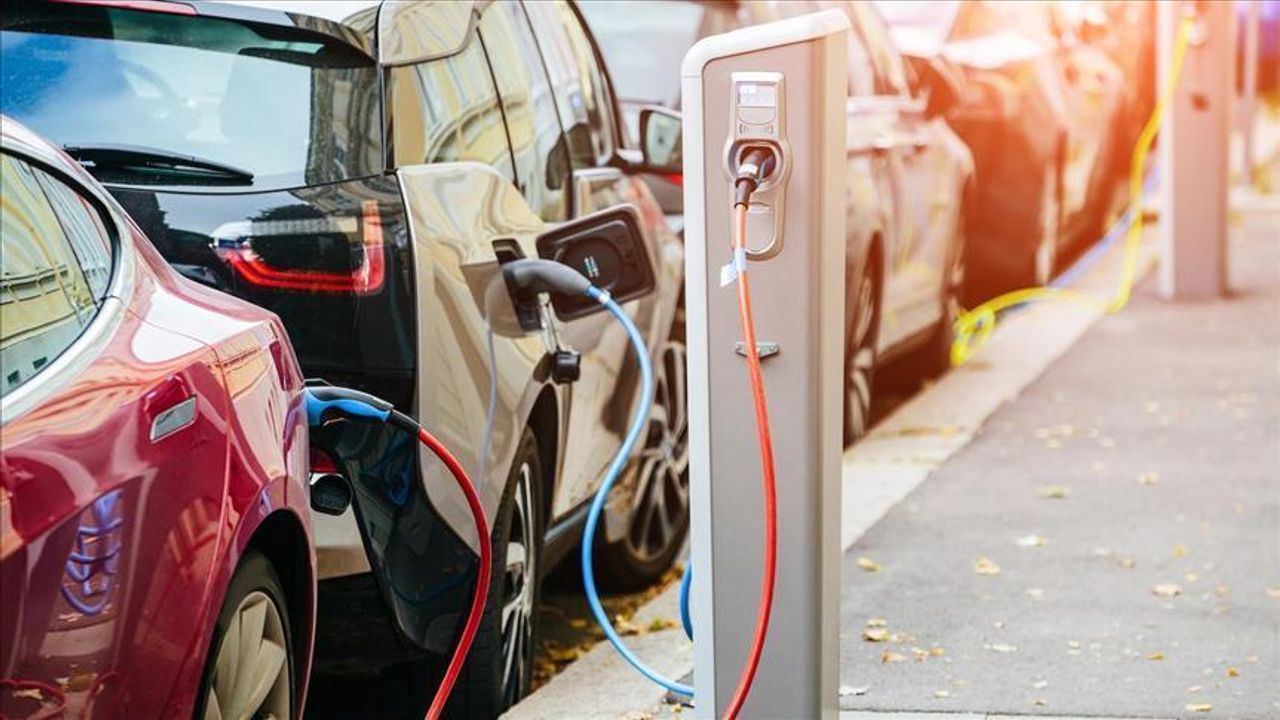 Ford’dan şimşek gibi hamle: Elektrikli modellerde faizsiz kredi desteği!