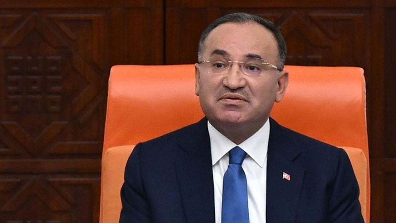 Başkan Arslan'dan Bekir Bozdağ’a tebrik