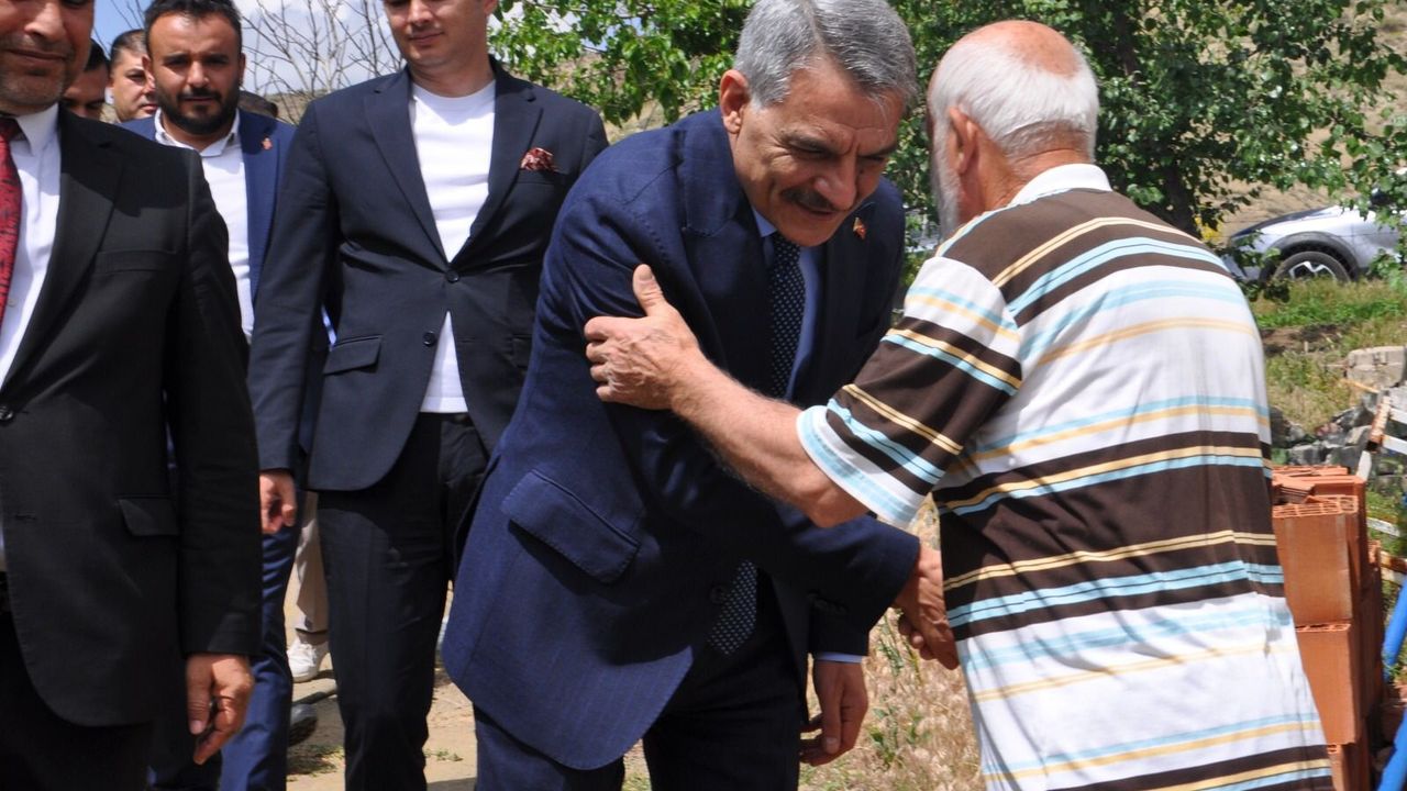 Yozgat Valisinden şehit babasına anlamlı ziyaret