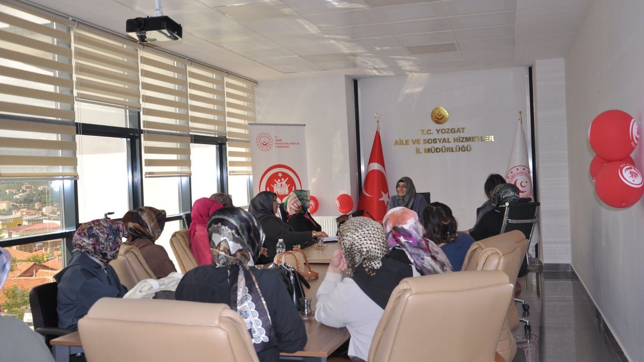 Yozgat’ta bakım personeline değerler eğitimi