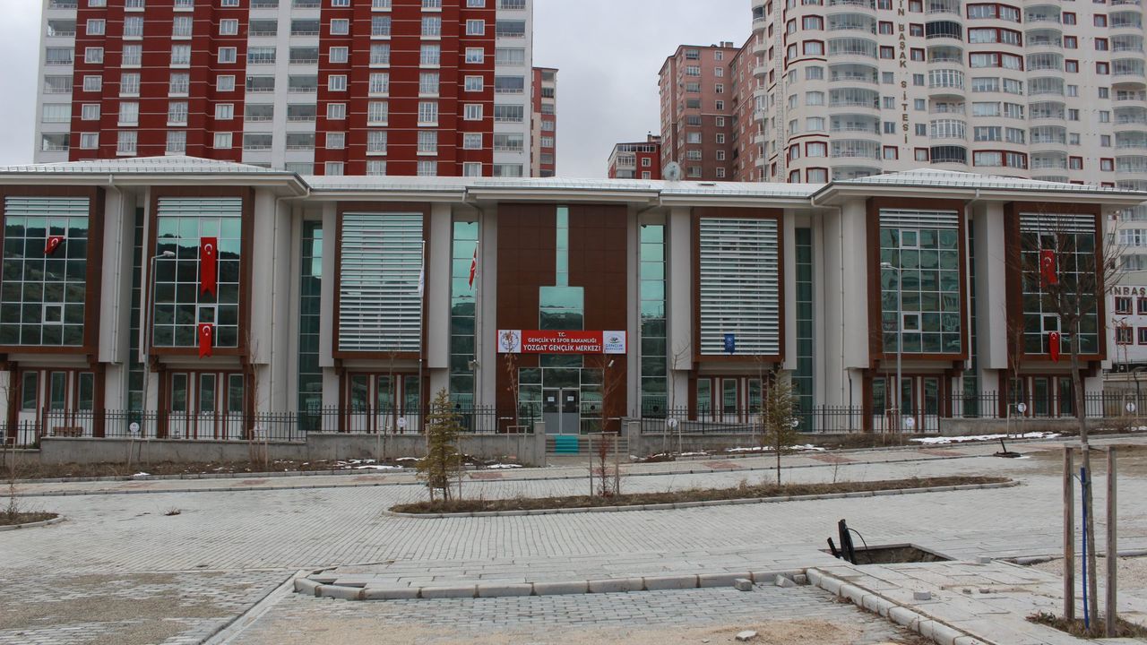 Yozgat'ta ücretsiz gençlik yaz kursları başlıyor!