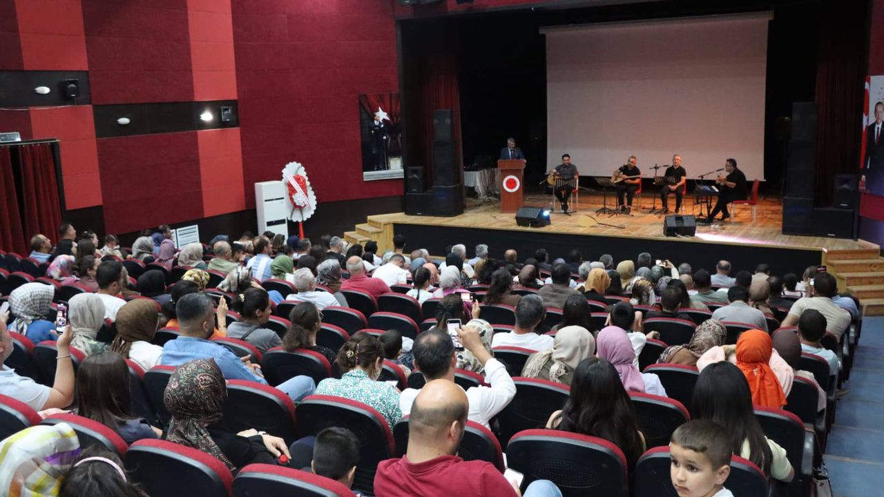 Yerköy’de öğretmenlerden anlamlı müzik dinletisi