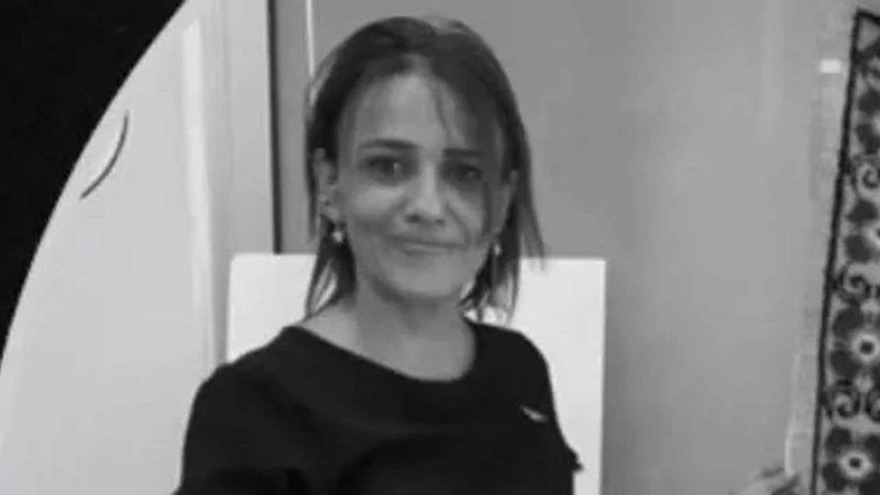 Esra Erol Sibel Güneş kimdir?