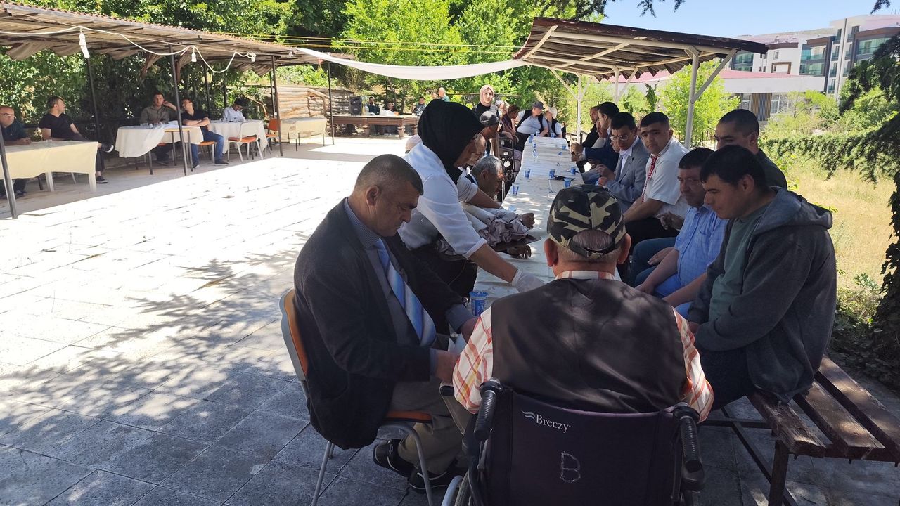 Yozgat'ta yaza merhaba partisi