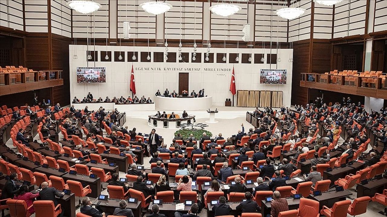 Bağ-Kur’lulara erken emeklilik imkânı meclis gündeminde!