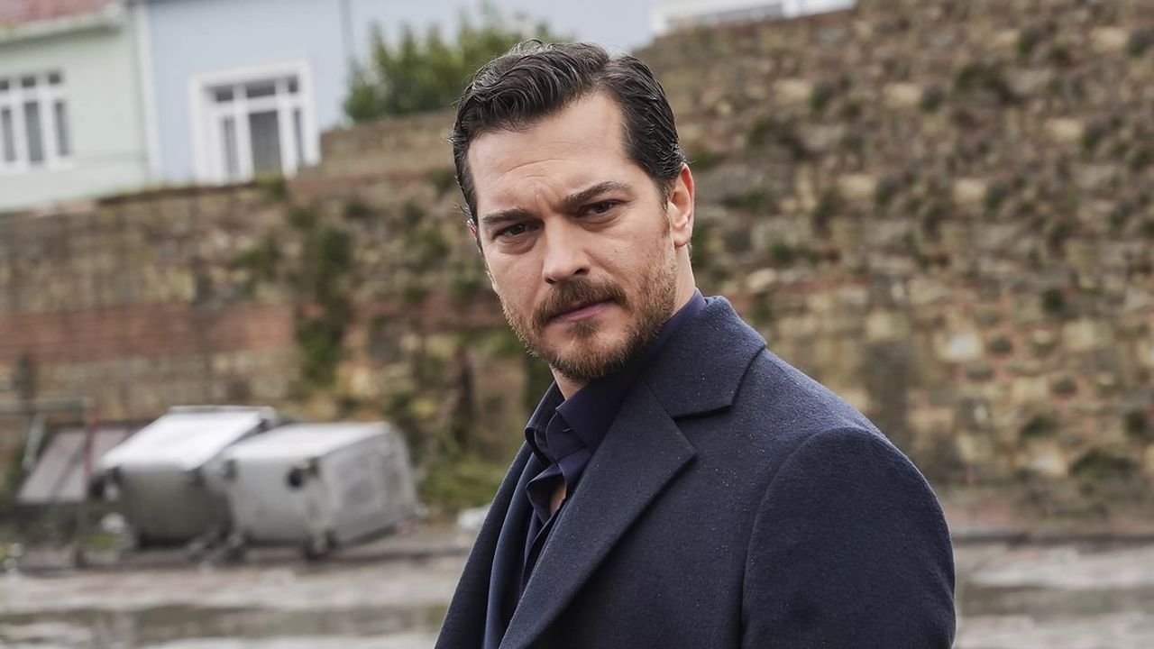 Çağatay Ulusoy’un yeni projesi için iki isim öne çıktı