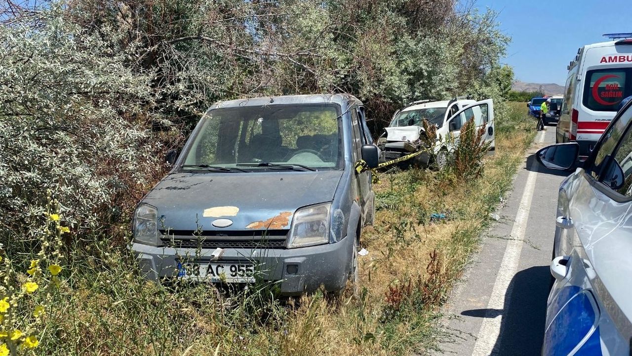 Feci kaza… 1 ölü 8 yaralı!
