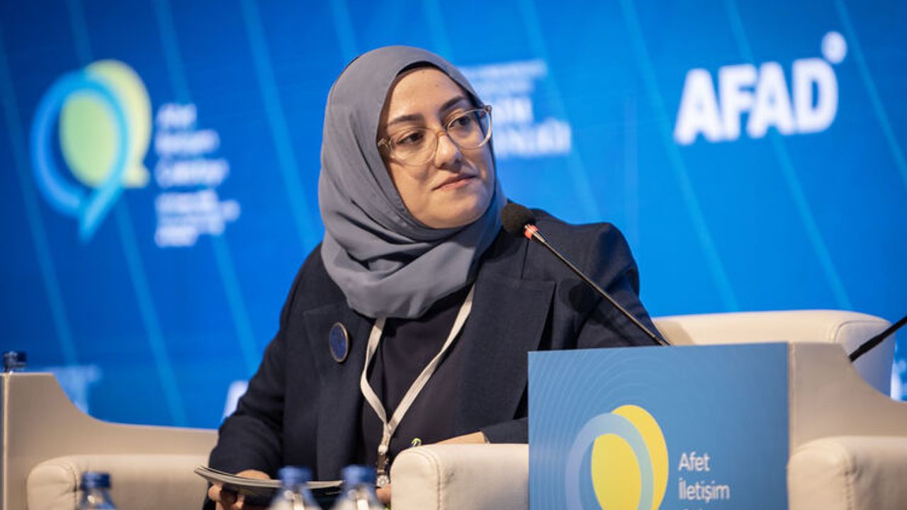Büşra Karaduman Aktuna Kimdir, nereli ve ne iş yapıyor?