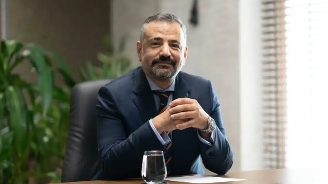 İzmir İl Başkanı Şenol Aslanoğlu kimdir? Neden gözaltına alındı?