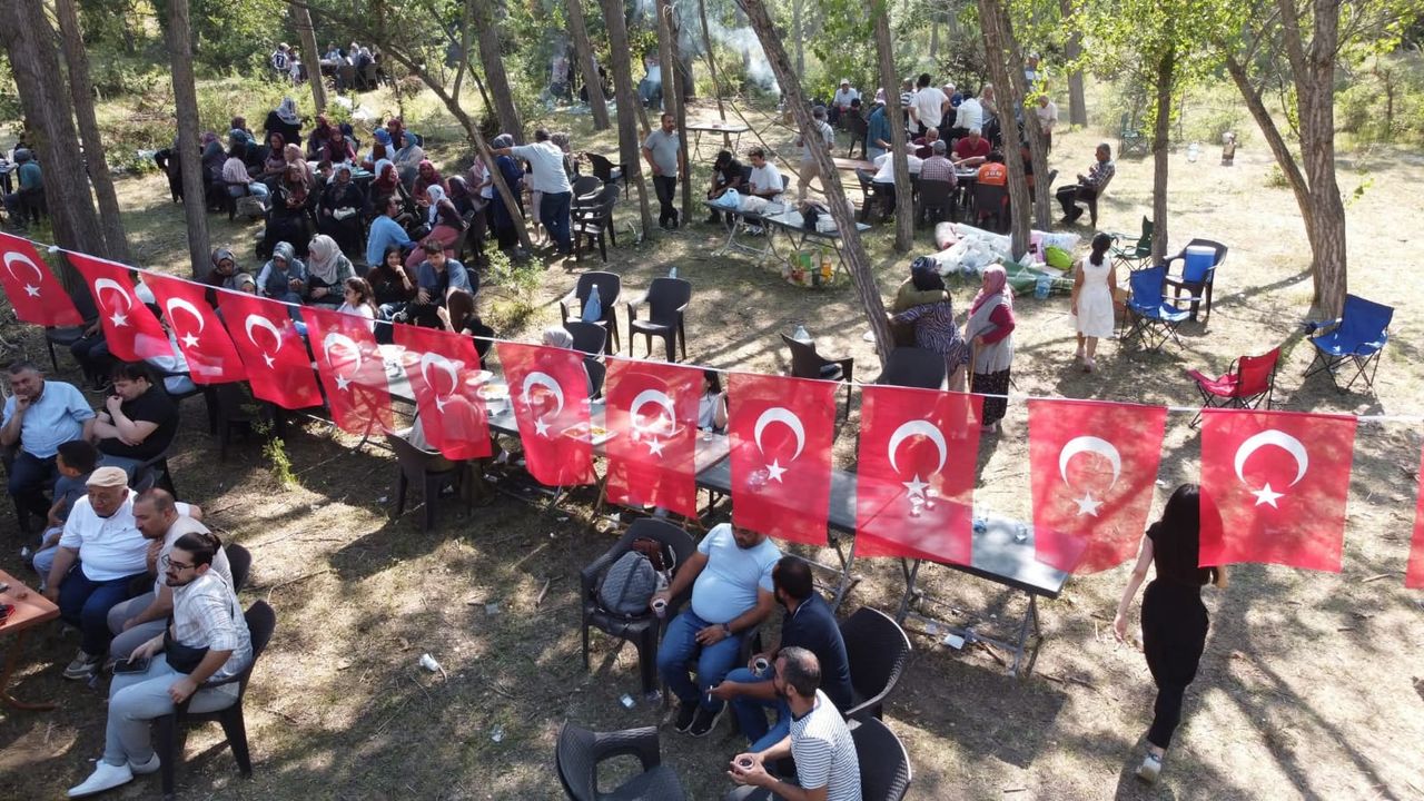 Azapbaşlı köyü şenliği coşku dolu anlara sahne oldu