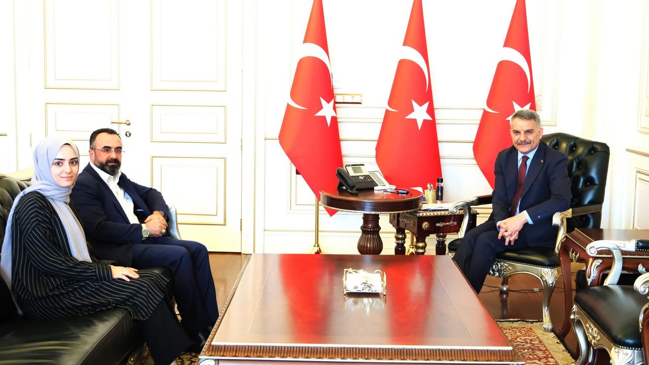 Türkiye Gaziler ve Şehit Aileleri Vakfı Genel Başkanı Lokman Aylar’dan Özkan’a ziyaret