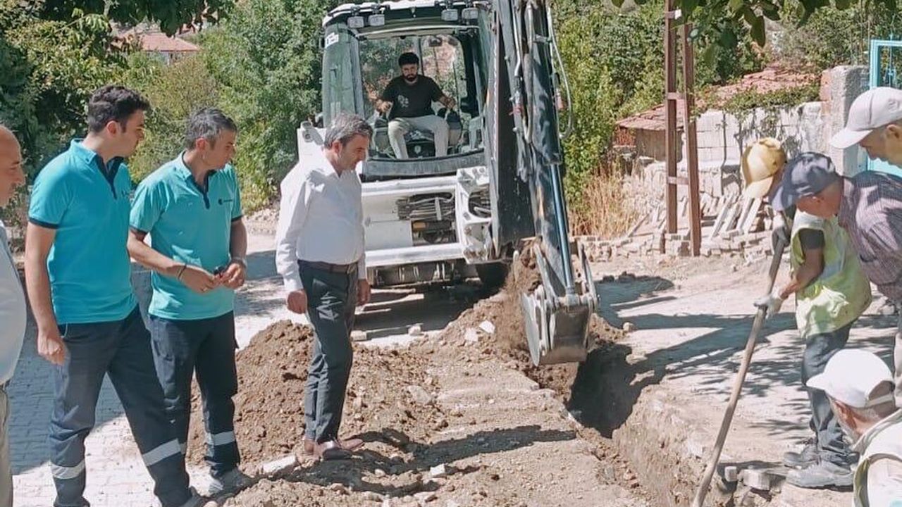 Aydıncık'ta doğal gaz çalışmaları başladı