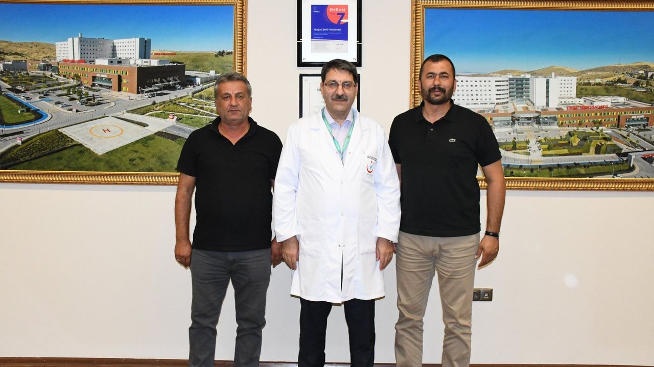 AK Parti İlçe Başkanı Atalay'dan Başhekime ziyaret!