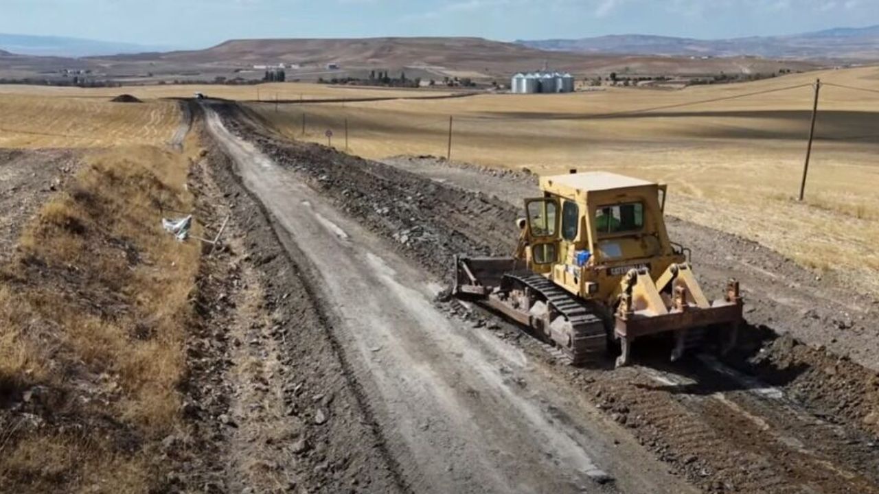 Yozgat'ta yollar sıcak asfalta hazırlanıyor